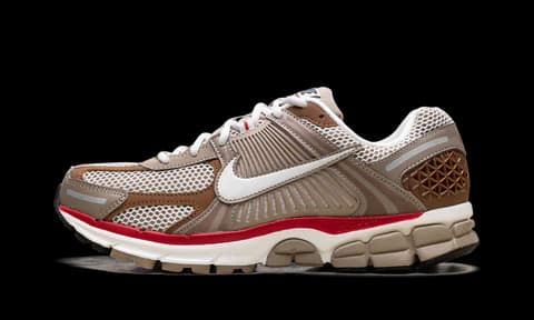 Sneaker item