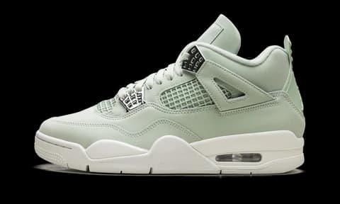 Sneaker item