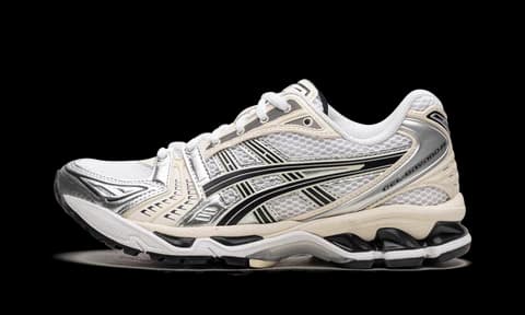 Sneaker item