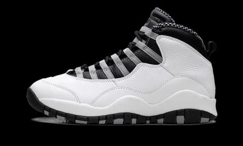 Sneaker item