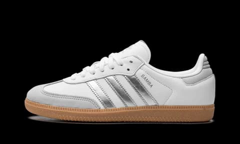 Sneaker item