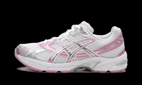 Sneaker item