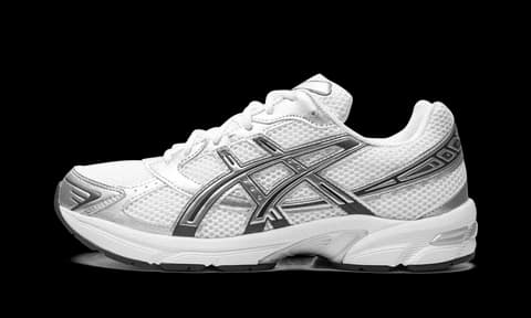 Sneaker item