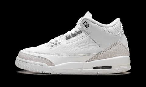 Sneaker item